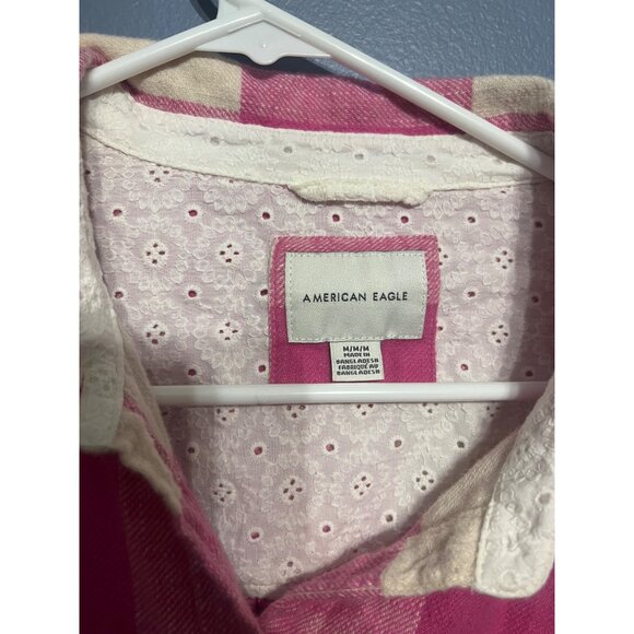 American Eagle Women’s Pink & Cream Flannel Size Med With Breast Pockets - Picture 3 of 7